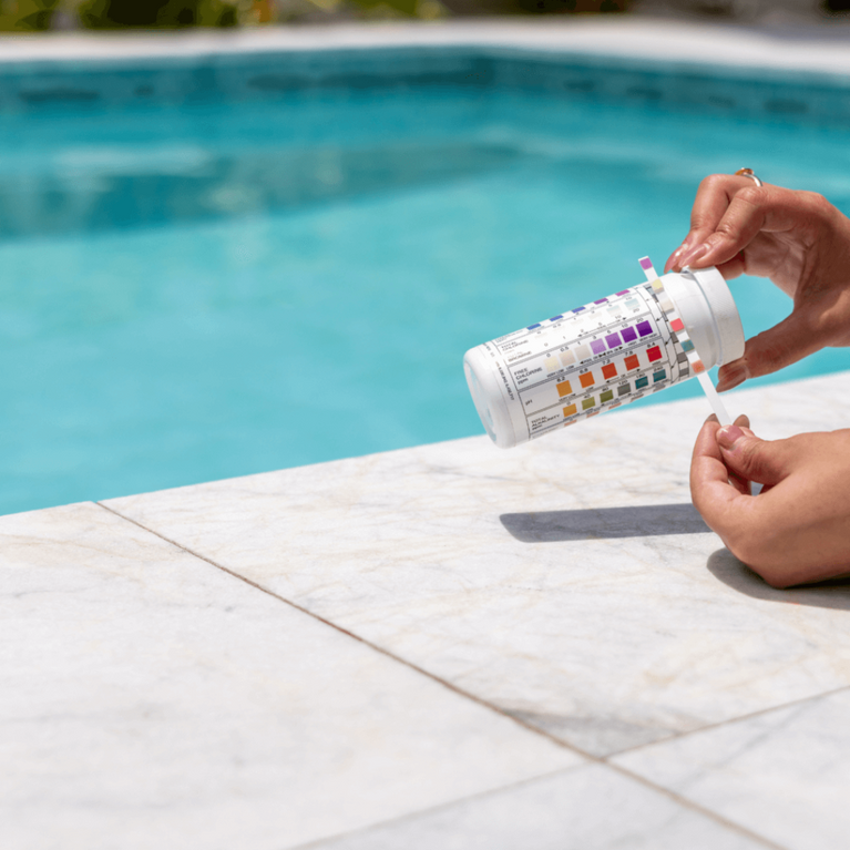 AquaChek Silver 7-Way Test Strips for Pool & Spa